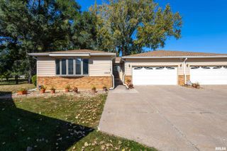 1207 47TH Avenue Court, East Moline, IL 61244