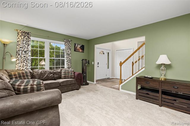 8922 Redstone Drive, Pinckney, MI 48169