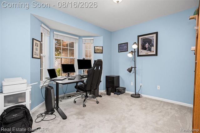 8922 Redstone Drive, Pinckney, MI 48169
