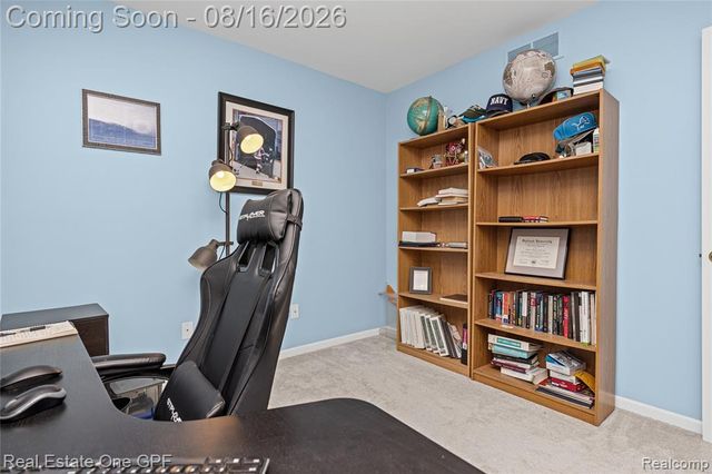 8922 Redstone Drive, Pinckney, MI 48169