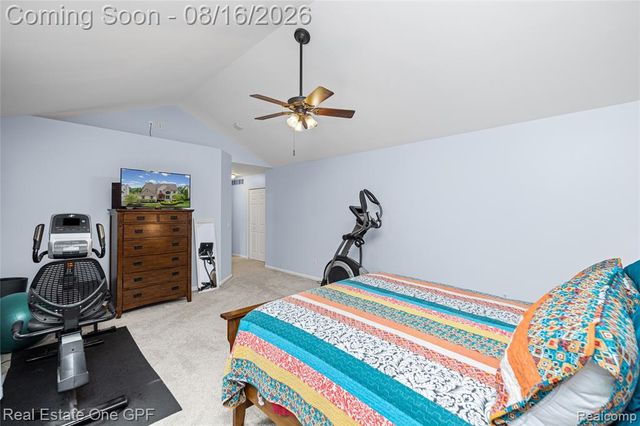 8922 Redstone Drive, Pinckney, MI 48169