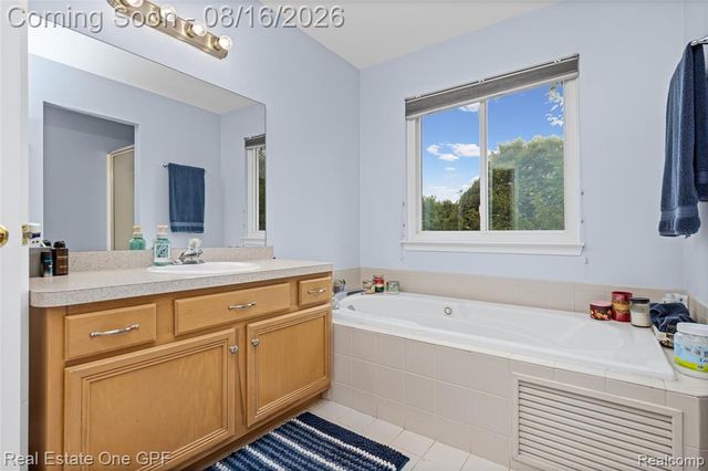 8922 Redstone Drive, Pinckney, MI 48169