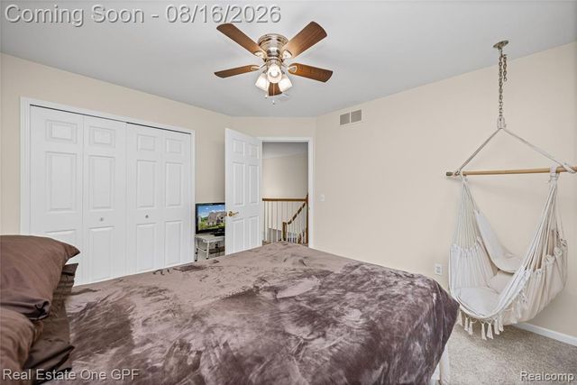 8922 Redstone Drive, Pinckney, MI 48169