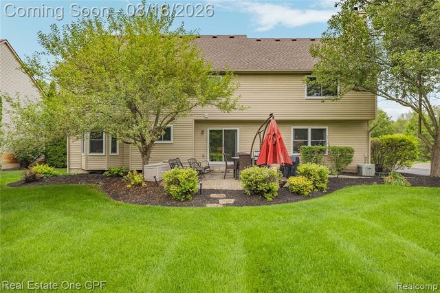 8922 Redstone Drive, Pinckney, MI 48169