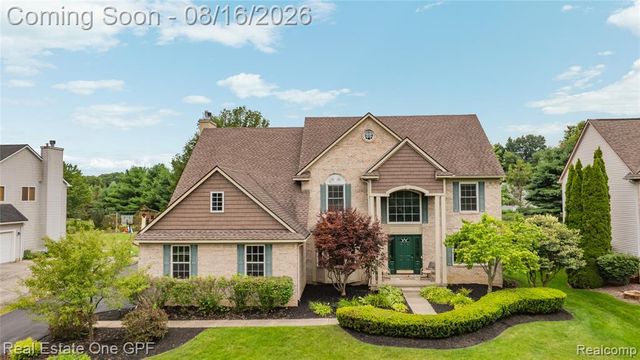 8922 Redstone Drive, Pinckney, MI 48169