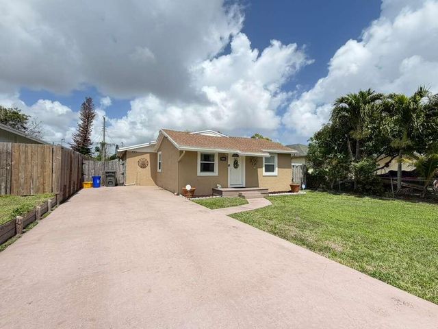 4125 Success Street, West Palm Beach, FL 33406