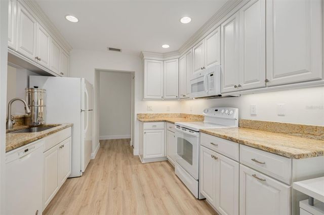 3210 GOLDEN EAGLE LANE, Sarasota, FL 34231