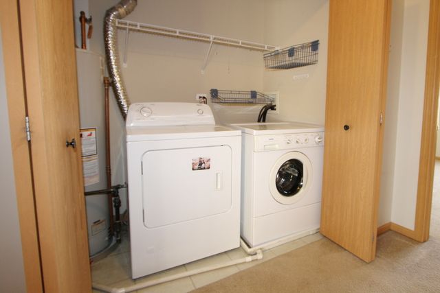 3162 Cambria Court, Aurora, IL 60503