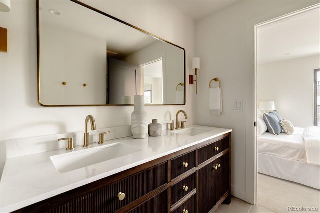 1749 N William s Street 1, Denver, CO 80218