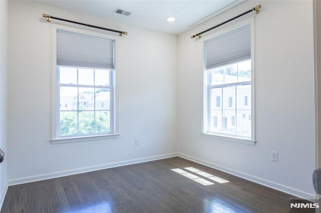 165 Roosevelt Drive, Wood Ridge, NJ 07075
