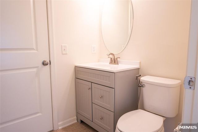 165 Roosevelt Drive, Wood Ridge, NJ 07075