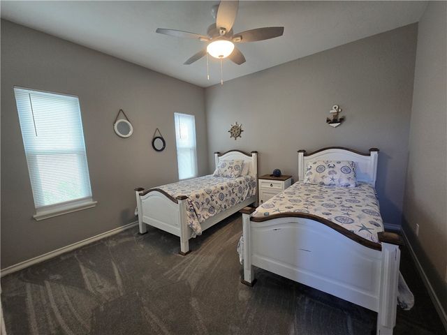 13921 Dasmarinas Dr, Corpus Christi, TX 78418