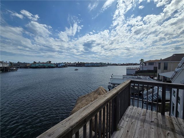 13921 Dasmarinas Dr, Corpus Christi, TX 78418
