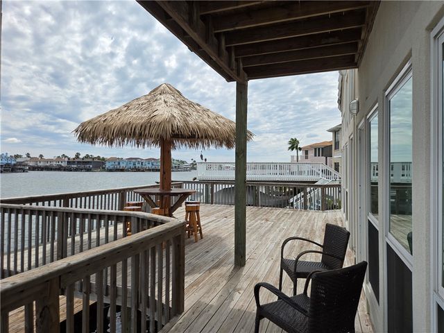 13921 Dasmarinas Dr, Corpus Christi, TX 78418