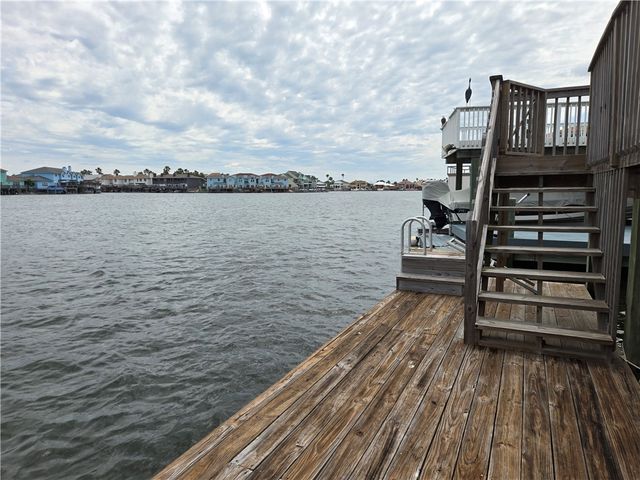 13921 Dasmarinas Dr, Corpus Christi, TX 78418
