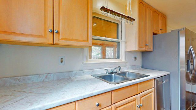 56 Curtis Avenue, Burlington, VT 05401
