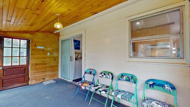 56 Curtis Avenue, Burlington, VT 05401