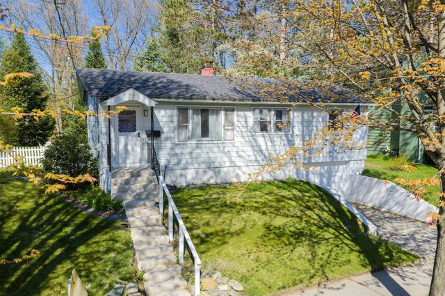 56 Curtis Avenue, Burlington, VT 05401