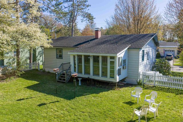 56 Curtis Avenue, Burlington, VT 05401