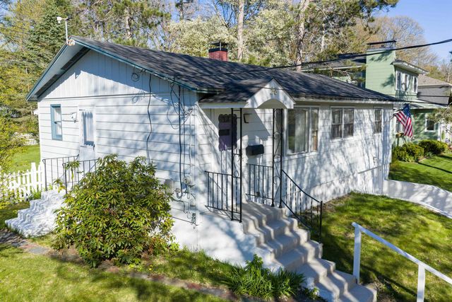 56 Curtis Avenue, Burlington, VT 05401