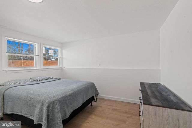 209 FRONT ST, Mt Holly, NJ 08060