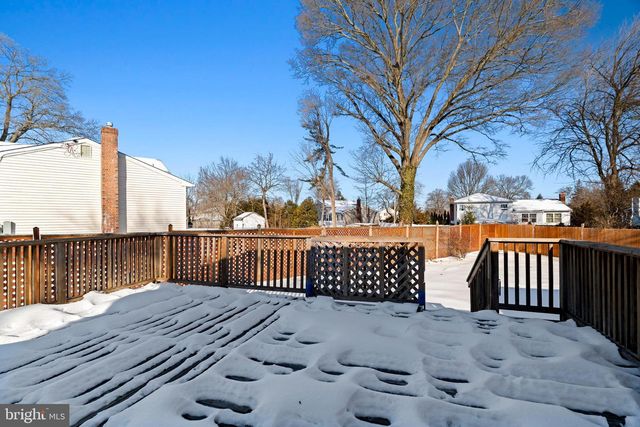 209 FRONT ST, Mt Holly, NJ 08060