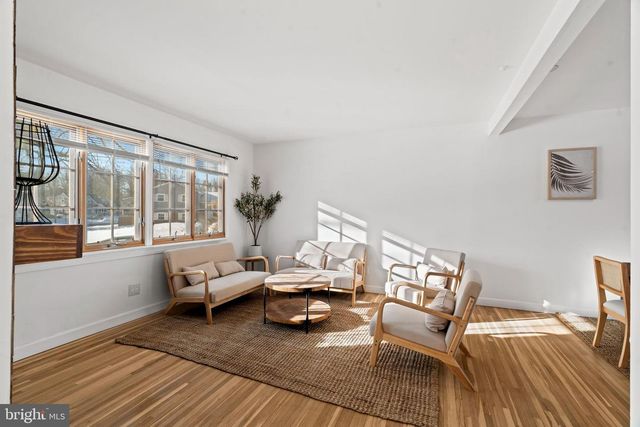 209 FRONT ST, Mt Holly, NJ 08060