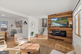 209 FRONT ST, Mt Holly, NJ 08060