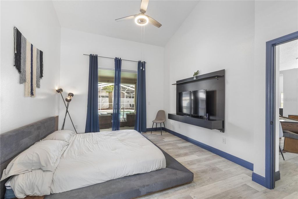 Image 27 of property listing at 9331 PONTIAC DRIVE, Tampa, FL 33626