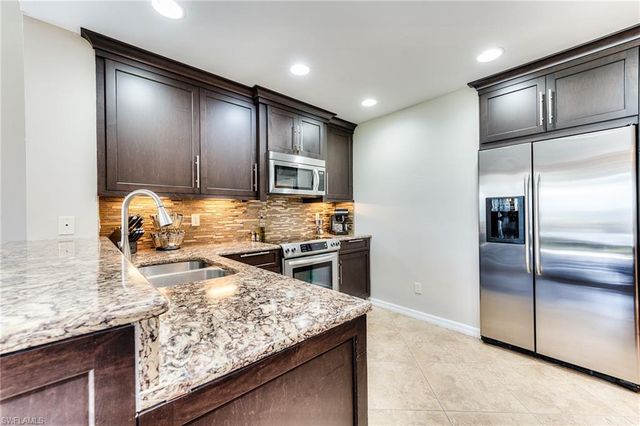 8201 Grand Palm DR # 4, Estero, FL 33967