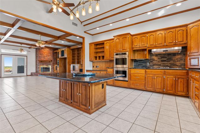584 S Hanath Kuehl RD, Riesel, TX 76682
