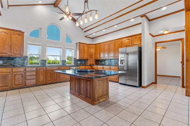 584 S Hanath Kuehl RD, Riesel, TX 76682