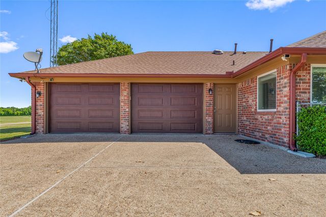 584 S Hanath Kuehl RD, Riesel, TX 76682