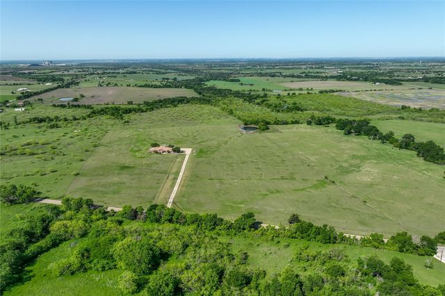 584 S Hanath Kuehl RD, Riesel, TX 76682