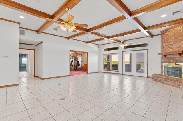 584 S Hanath Kuehl RD, Riesel, TX 76682