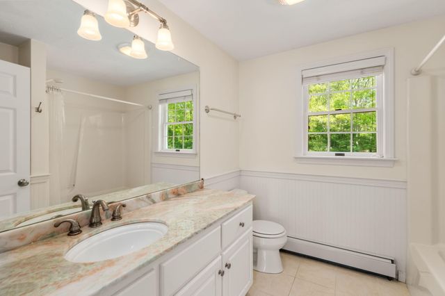 8 Friendship Lane, Buzzards Bay, MA 02532
