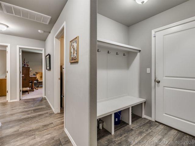 10101 S 232nd East Avenue, Broken Arrow, OK 74014