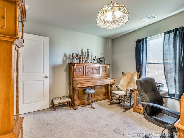 10101 S 232nd East Avenue, Broken Arrow, OK 74014