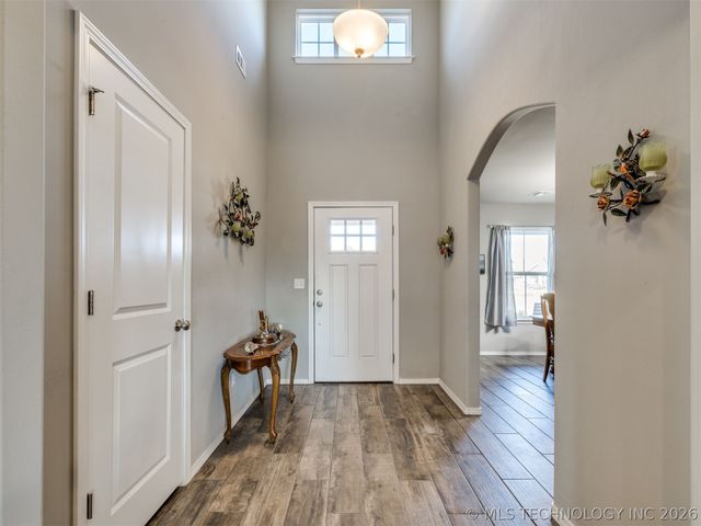 10101 S 232nd East Avenue, Broken Arrow, OK 74014