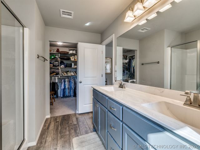 10101 S 232nd East Avenue, Broken Arrow, OK 74014