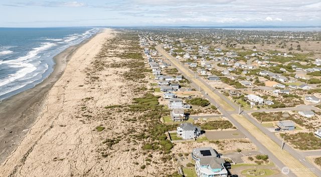 1171 Ocean Shores Boulevard SW, Ocean Shores, WA 98569