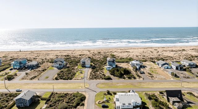 1171 Ocean Shores Boulevard SW, Ocean Shores, WA 98569