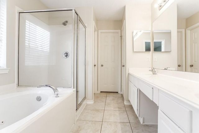 6619 Rockwall Trail Drive, Humble, TX 77346
