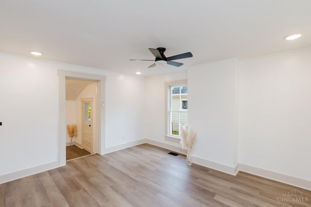 555 E Sycamore Street, Miamisburg, OH 45342