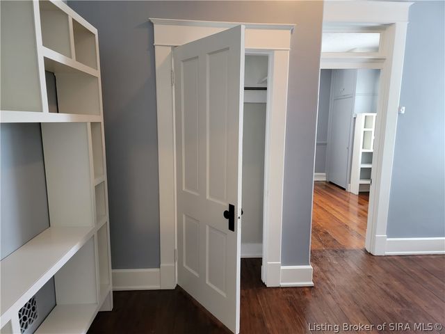 213 E FOURTH Street, Madison, IN 47250