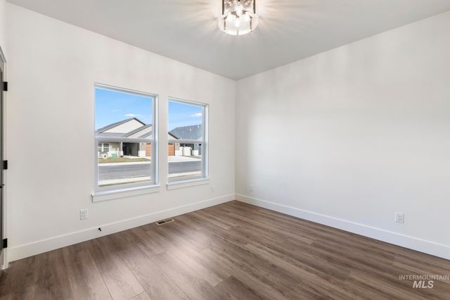 527 Falling Leaf Lane, Twin Falls, ID 83301