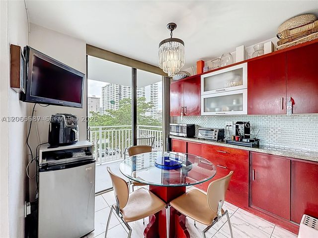 210 174th St 409, Sunny Isles Beach, FL 33160