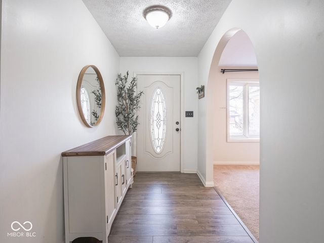 926 Beech Drive, Greenwood, IN 46142