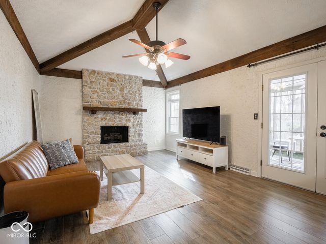 926 Beech Drive, Greenwood, IN 46142