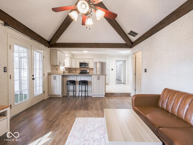 926 Beech Drive, Greenwood, IN 46142